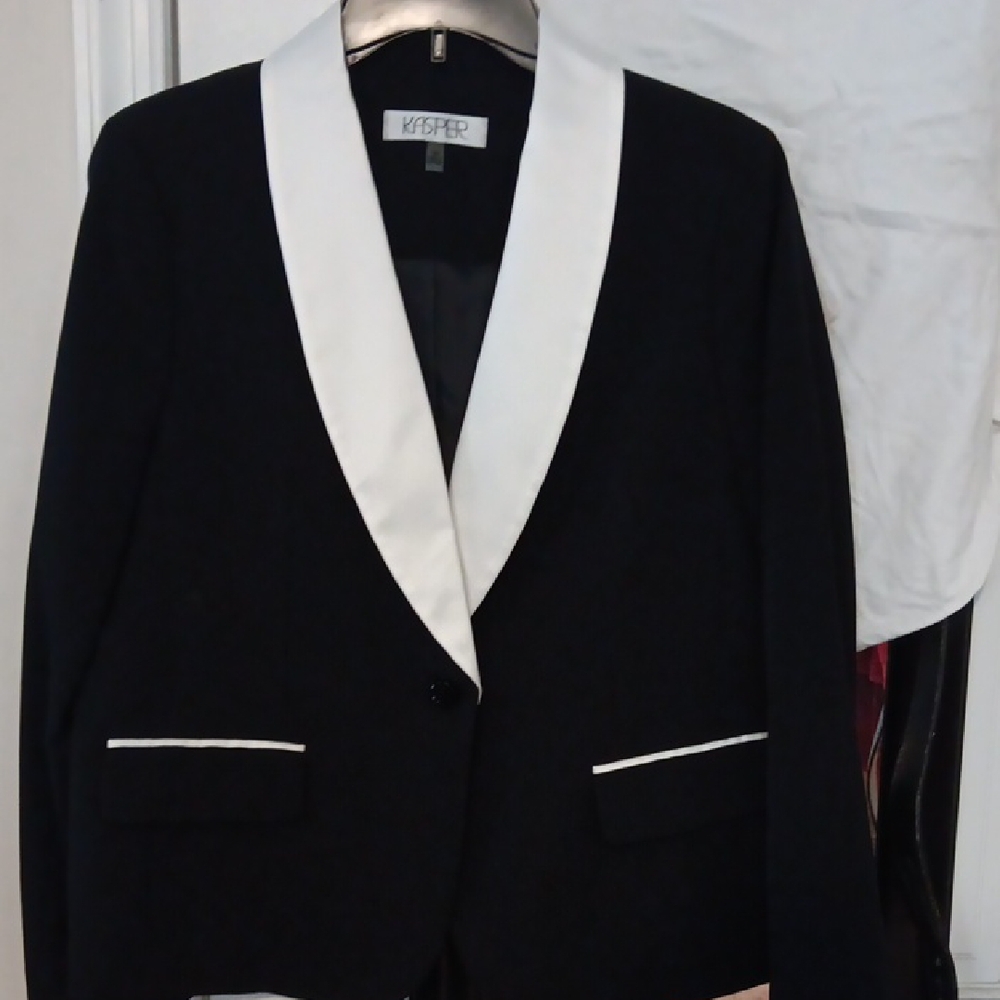 Kasper Black Blazer with White Shawl Collar and Pocket Trim